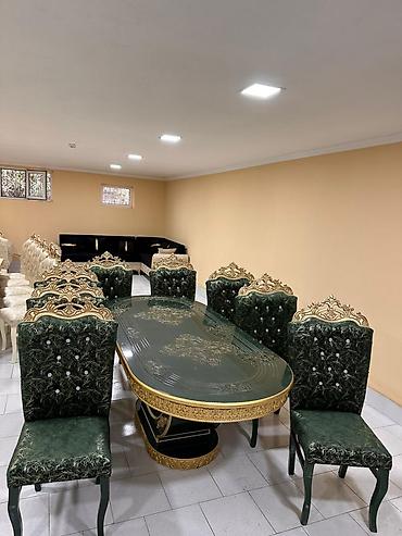 Klassik üslubda dəbdəbəli yemək dəsti - Oval formalı iri masa: tünd