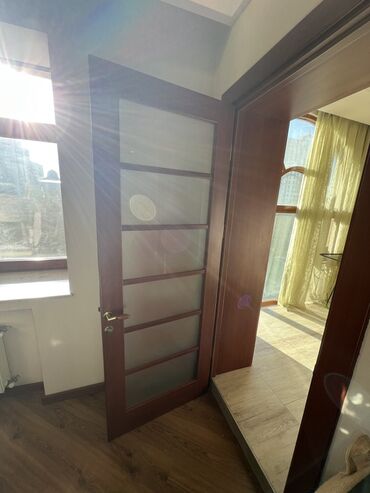 Otaq qapıları: Taxta çərçivəli daxili qapı dəsti - Material: massiv ağac çərçivə -da lalafo.az — 8 Otaq qapıları: Taxta çərçivəli daxili qapı dəsti - Material: massiv ağac çərçivə — 8