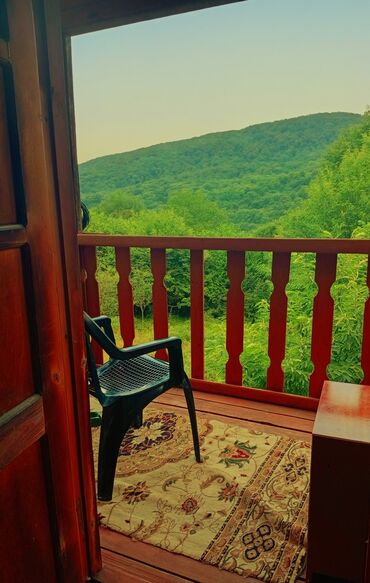 Günlük kirayə evlər: 42 kv. m, 3 otaqlı, Telefon, Kanalizasiya, Artezian quyusu — 6