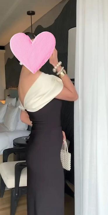 s 925: Zərif axşam geyimi – ikirəngli, çiyinüstü (off-shoulder) kəsim. - — 3