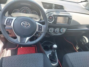Toyota: Toyota Yaris: 1.4 l. | 2014 έ. Χάτσμπακ — 15