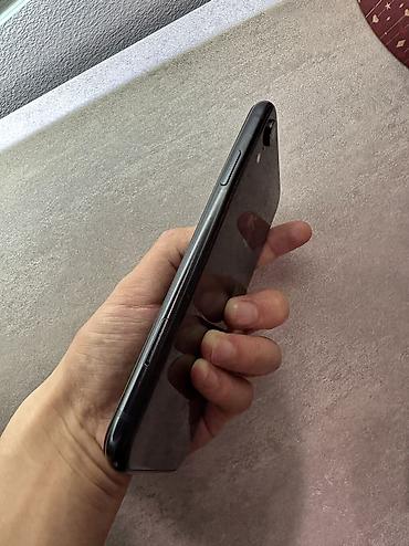 Apple iPhone: IPhone Xr, Б/у, 128 ГБ, Черный, Кабель, 72 % — 5