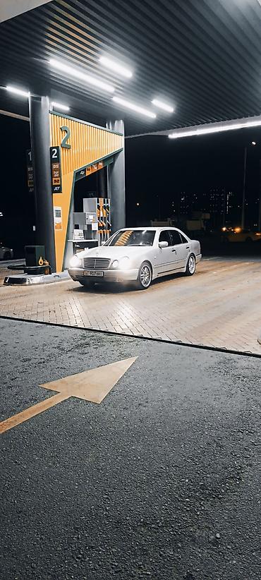 очень срочно нужно денег: Mercedes-Benz E-Class: 1999 г., 2.4 л, Автомат, Бензин, Седан — 4