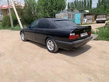 наклейки бмв: BMW 5 series: 1992 г., Седан — 4