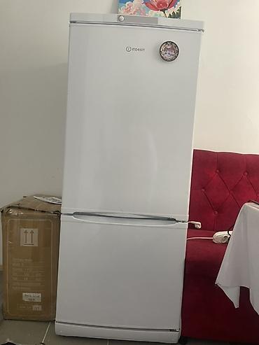 indesit: Продаётся холодильник Indesit. 📍 Бишкек 💰 Цена: 22 000 сом Состояние — 3