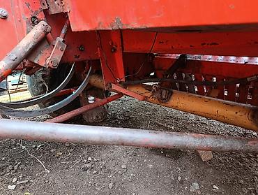 кампресор воздушный: Пресс-подборщик тюковый Deutz-Fahr HD 440 в хорошем состоянии мтз - — 5