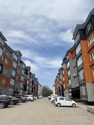 Продажа помещений свободного назначения: Продаётся двух комнатная квартира(можно переделать под трешку) в новом — 18