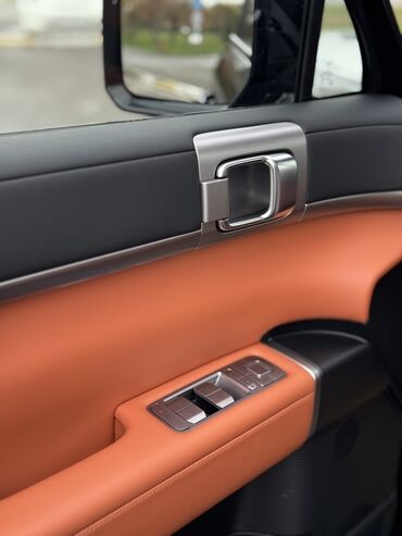 BYD: BYD : 2025 г., 1.5 л, Автомат, Гибрид, Внедорожник — 11