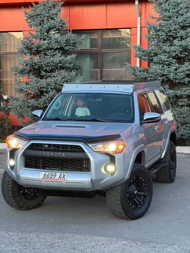 Toyota: Toyota 4Runner: 2018 г., 4 л, Автомат, Бензин, Внедорожник