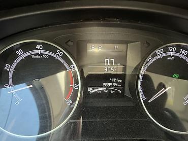 skoda fabia: Skoda Rapid: 2018 г., Автомат, Седан — 7