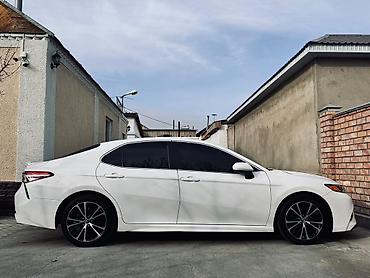 argb controller: Toyota Camry: 2018 г., 2.5 л, Автомат, Бензин, Седан — 1