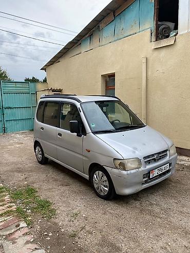 mers 212: Daihatsu Move: 2001 г., 1 л, Механика, Бензин, Минивэн — 1