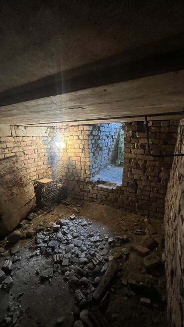 Продаю гараж: Продаю гараж в кооперативе N1. Находится мкр аламедин -1 по — 10