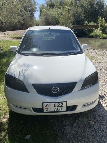 продаю или меняю на дом: Mazda : 2003 г., 1.4 л, Автомат, Бензин, Универсал