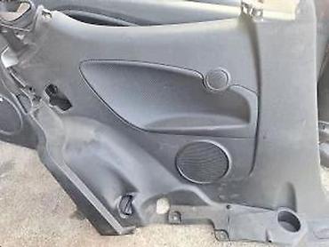 branik: ALFA ROMEO MITO TAPACIRI VRATA | Cena je za komplet 4 tapacira dobro — 5