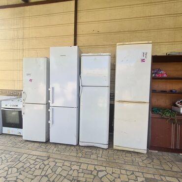 агрегат холодильный: Холодильник Indesit, Б/у, Двухкамерный