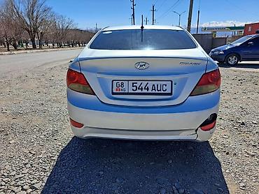 Hyundai: Hyundai Solaris: 2012 г., 1.6 л, Автомат, Бензин, Седан — 4