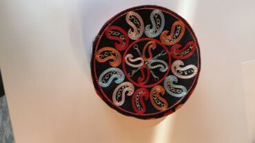 Dəstlər, kostyumlar: Milli və tematik geyimlər – icarə və səhnə üçün Təsvir: - Azərbaycan — 9