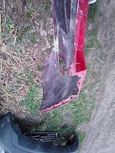 bafo auto: BRANIK CRVENI ZA HYUNDAI I30 | Na slikama je samo prljav od stajanja — 4