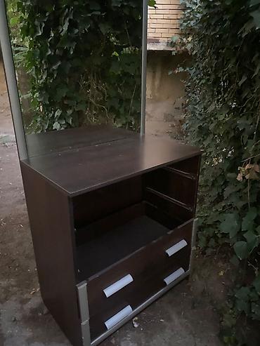 Komodlar: İşlənmiş, Güzgülü, Türkiyə — 1
