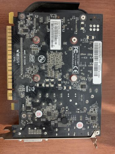 макбук про бу: Видеокарта, Б/у, NVidia, GeForce GTX, 4 ГБ, Для ПК