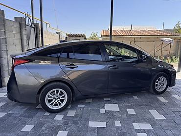 byd e1: Toyota Prius: 2021 г., 1.8 л, Автомат, Гибрид, Хэтчбэк — 2