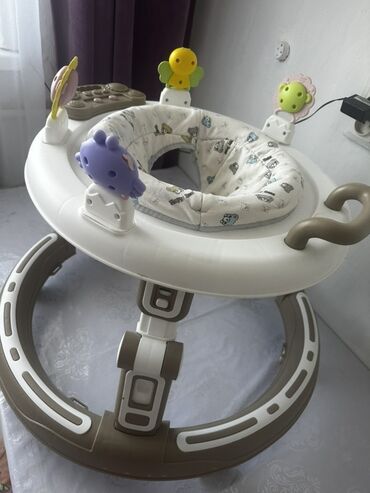 шкафчик для одежды: Тамактандыруучу отургуч, Башка бренд, Пластик, Трансформер, түсү - Ак