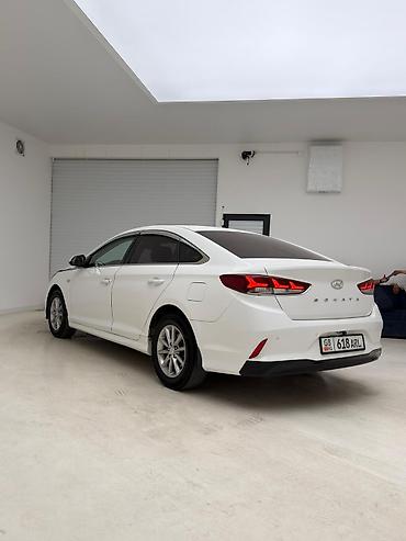 Hyundai: Hyundai Sonata: 2018 г., 2 л, Автомат, Газ, Седан — 5