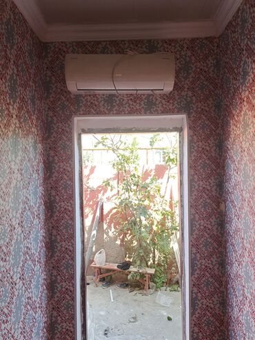 Uzunmüddətli kirayə mənzillər: 300Azn addelni heyet evi Sabuncu APlus Redoilzapravkasinin yaxin — 13