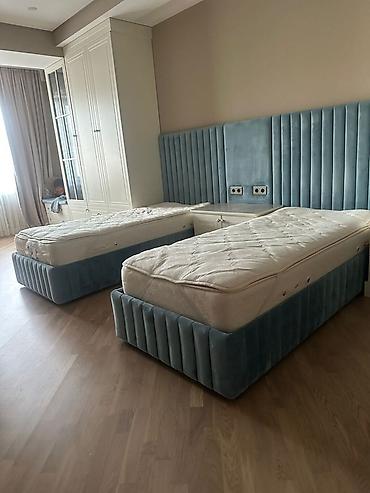 Мебель: Односпальная кровать, Б/у, С матрасом, длина - 200 см — 1