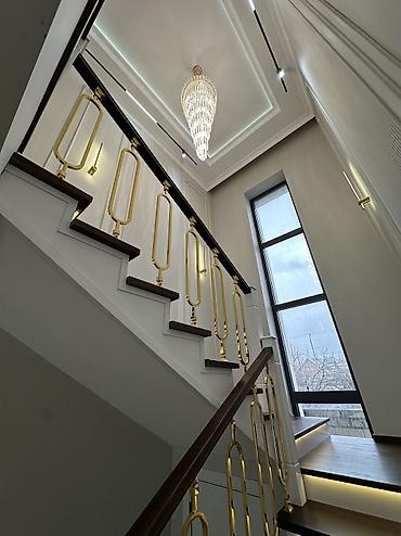 Продажа коттеджей и домов: Продается двухуровневый дом с качественным дизайнерским ремонтом — 9