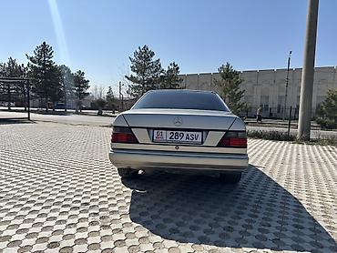 Mercedes-Benz: Mercedes-Benz E-Class: 1988 г., 2.3 л, Ручные, Бензин, Купе — 4