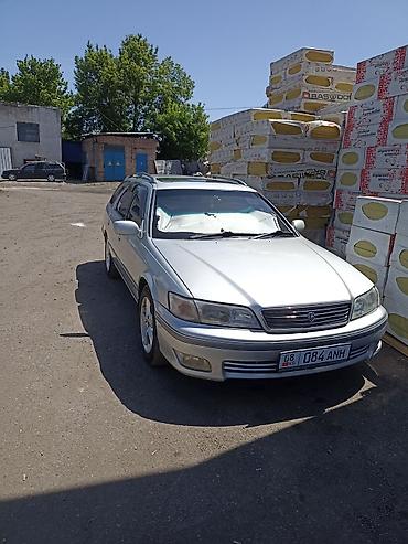 Транспорт: Toyota Qualis: 2001 г., 2.5 л, Автомат, Бензин, Универсал — 3