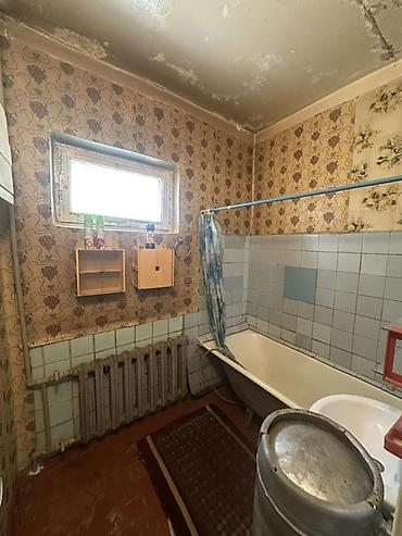 Продажа квартир: 3 комнаты, 70 м², 107 серия, 3 этаж, Старый ремонт at lalafo.kg — 8 Продажа квартир: 3 комнаты, 70 м², 107 серия, 3 этаж, Старый ремонт — 8