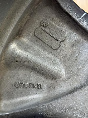 Диски: Литые Диски R 18 Subaru, Комплект, отверстий - 5, Б/у — 8