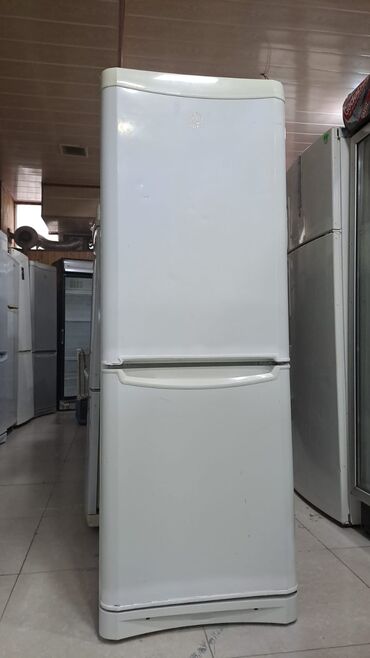 Soyuducular: 2 qapılı Soyuducu Satılır