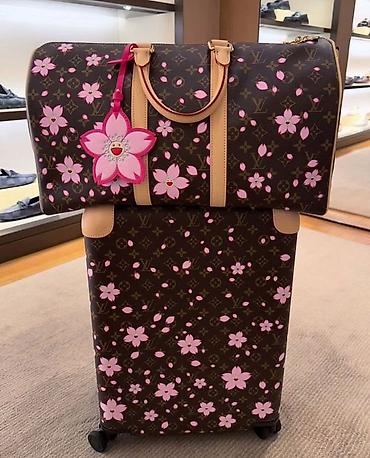 туфли 39: Чемодан Louis Vuitton x Takashi Murakami, коллекция Cherry Blossom — 4
