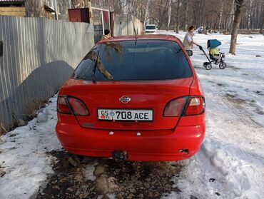 Nissan: Nissan Primera: 2000 г., 2 л, Механика, Бензин, Хэтчбэк