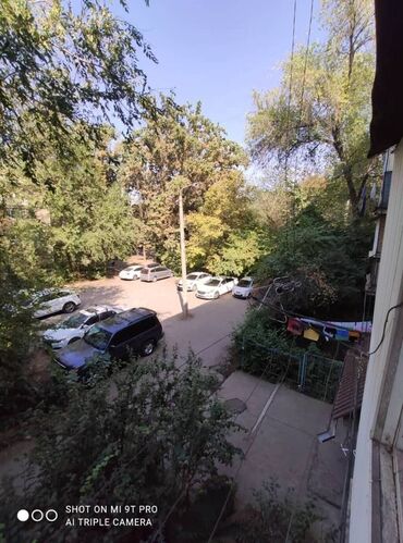 квартиры с подселением для девушек: 3 бөлмө, 58 кв. м, 104-серия, 2 кабат, Косметикалык ремонт