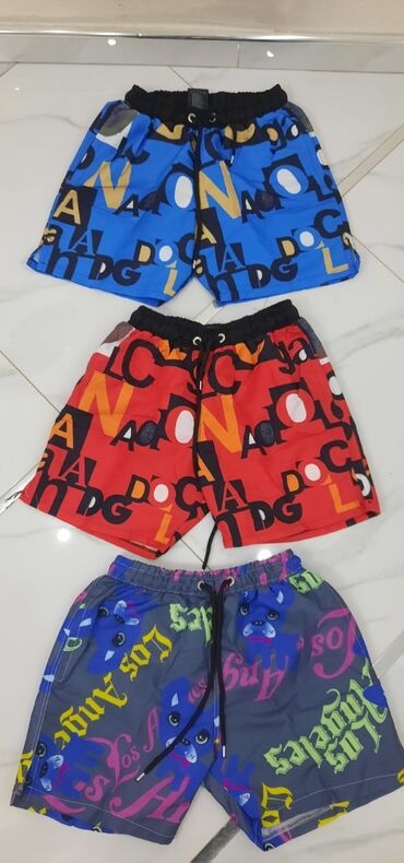 Bermude i šorcevi: Sorcevi samo 1400din
Ko hoće na više serja neka pita — 9