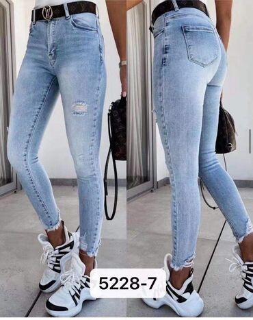 Farmerke: Pamuk, Visok struk, Drugi kroj — 21