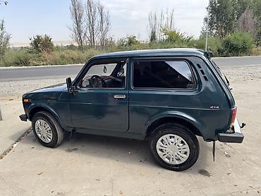 полироль авто: ВАЗ (ЛАДА) 4x4 Нива: 2002 г., 1.7 л, Механика, Бензин, Внедорожник — 2