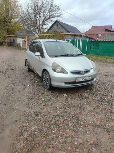 Honda: Honda Fit: 2002 г., 1.3 л, Вариатор, Бензин, Хэтчбэк