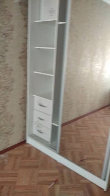 аренда помещения ак ордо: 3 бөлмө, Кыймылсыз мүлк агенттиги, Чогуу жашоосу жок, Жарым -жартылай эмереги бар