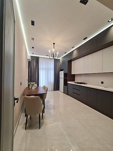 общежитие баку: İcarəyə verilir 3 otaqlı yeni tikili 140 m², Gənclik m. 2 200 AZN/ay — 3