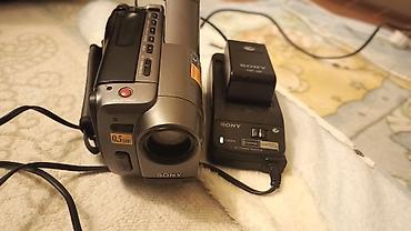 Фото и видеокамеры: Sony video kamera. Adapter batareyası var. Kamera xarabdır — 4