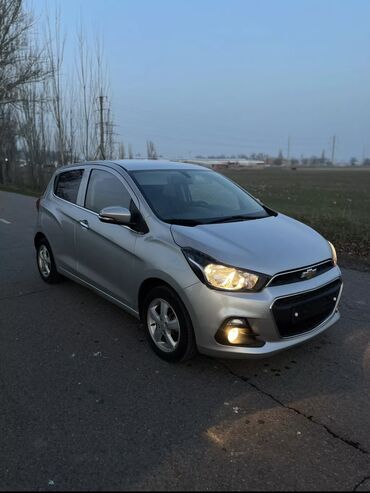 Chevrolet: Chevrolet Spark: 2018 г., 1 л, Вариатор, Бензин, Хэтчбэк
