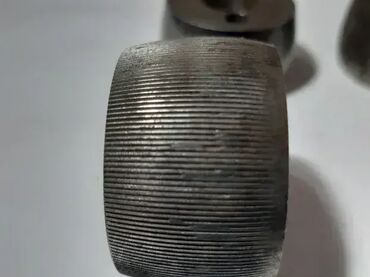 Ostali alati i mašine: Tockici za radlu, recke 0,8mm Cena je po komadu a na raspolaganju je — 3