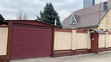 Продажа коттеджей и домов: Продается дом 183 кв Горького х Панфилова 4,5 соток . Отопление — 4