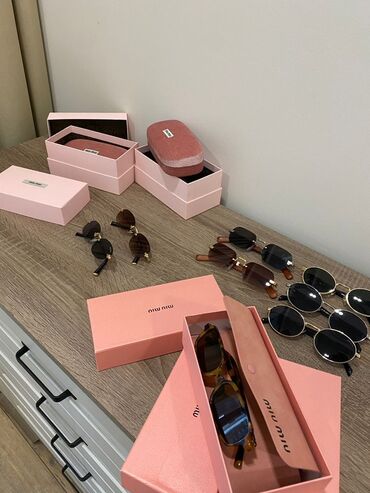 Солнцезащитные очки: Солнцезащитные очки очки, Prada, Унисекс, Круглые, Регулируемые носоупоры — 1